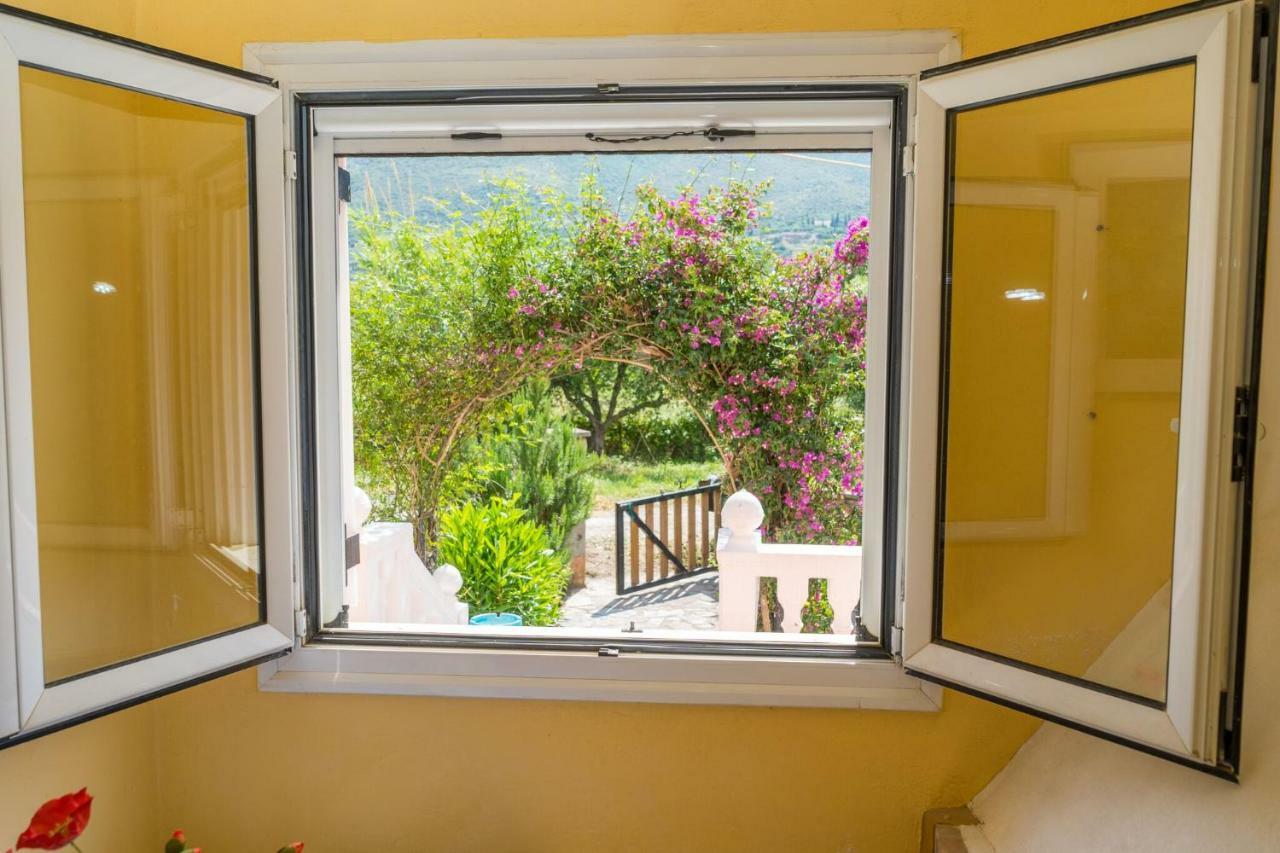 شقة 2 Bed House With Mountain View أليكيس المظهر الخارجي الصورة